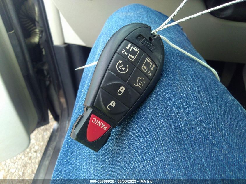 2015 CHRYSLER TOWN & COUNTRY TOURING - 2C4RC1BG3FR561709