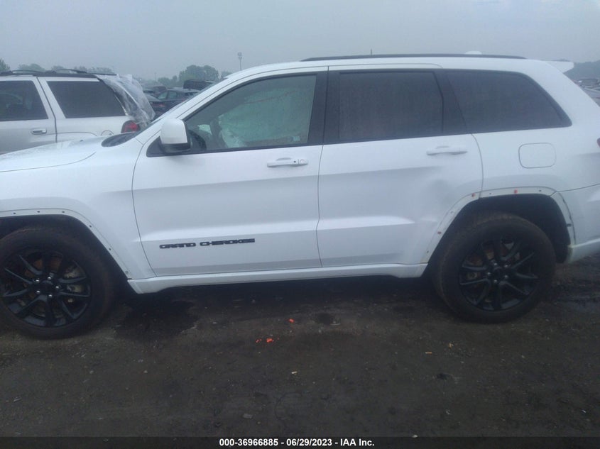 VIN 1C4RJFAG6LC209071 2020 JEEP GRAND CHEROKEE ALTITUDE