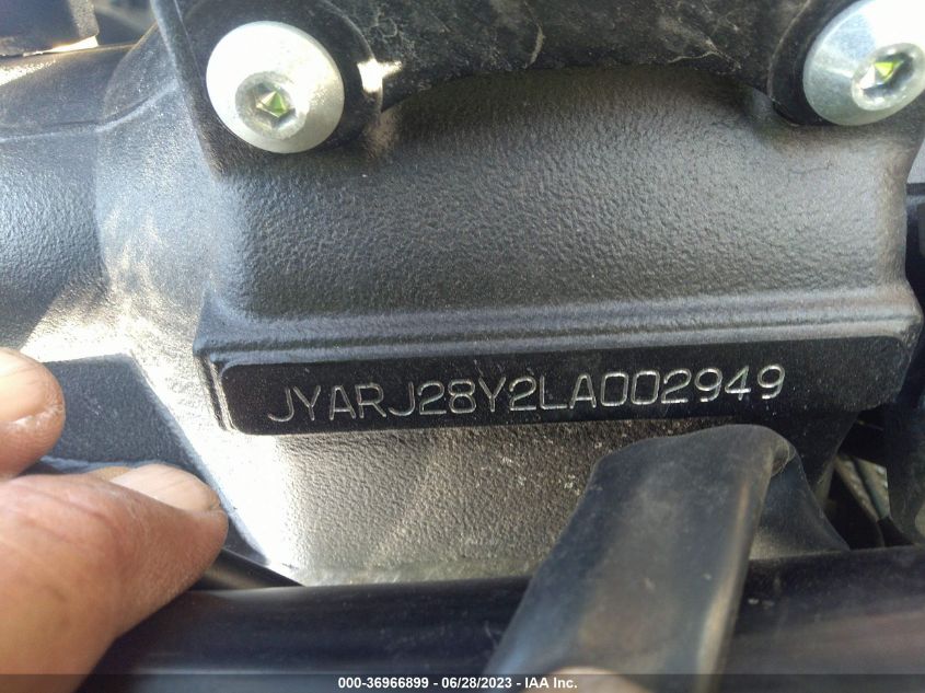 2020 YAMAHA YZFR6 C JYARJ28Y2LA002949