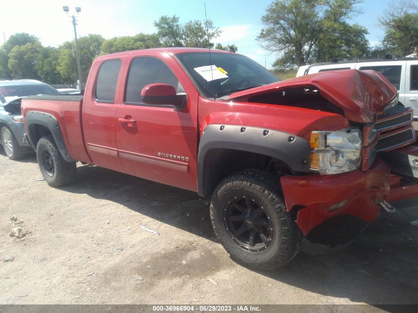 2013 CHEVROLET SILVERADO 1500 LTZ - 1GCRKTE79DZ136525