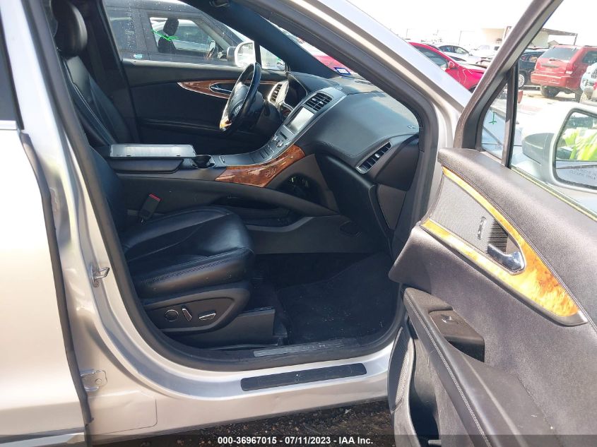 2016 LINCOLN MKX SELECT - 2LMTJ6KR1GBL25595
