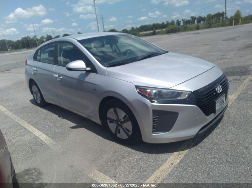 2018 HYUNDAI IONIQ HYBRID BLUE - KMHC65LC8JU076649