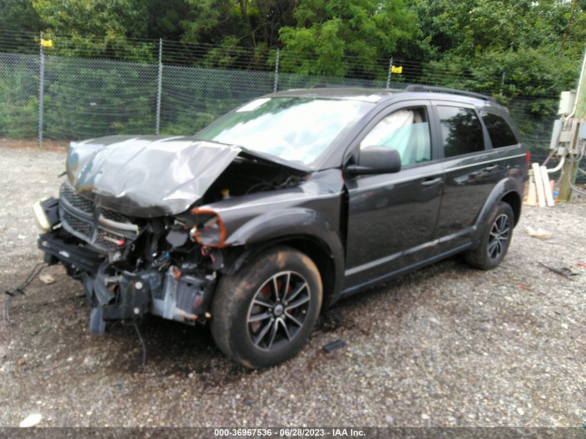 VIN 3C4PDCAB3JT520122 2018 DODGE JOURNEY SE