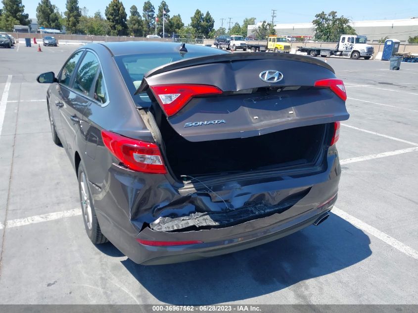 2017 HYUNDAI SONATA SE - 5NPE24AF3HH438987