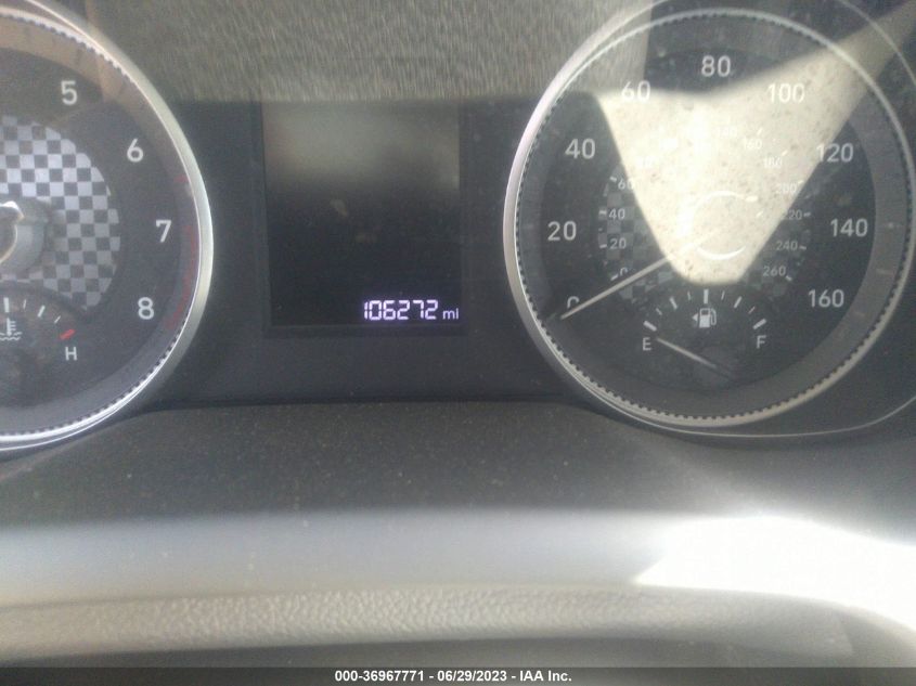 2019 HYUNDAI ELANTRA SE - 5NPD74LF6KH435941