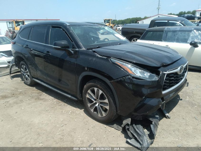 2020 TOYOTA HIGHLANDER XLE - 5TDGZRAH4LS015731