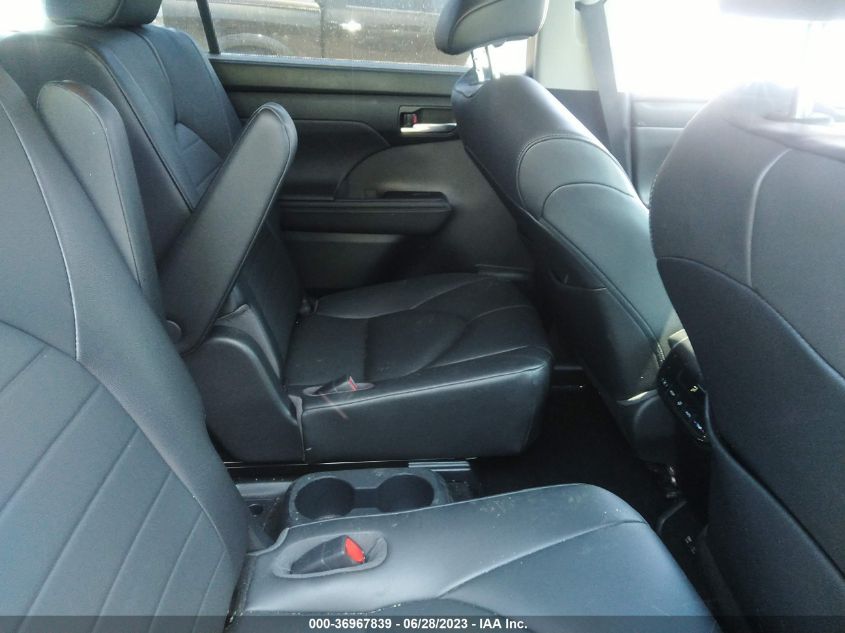 2020 TOYOTA HIGHLANDER XLE - 5TDGZRAH4LS015731