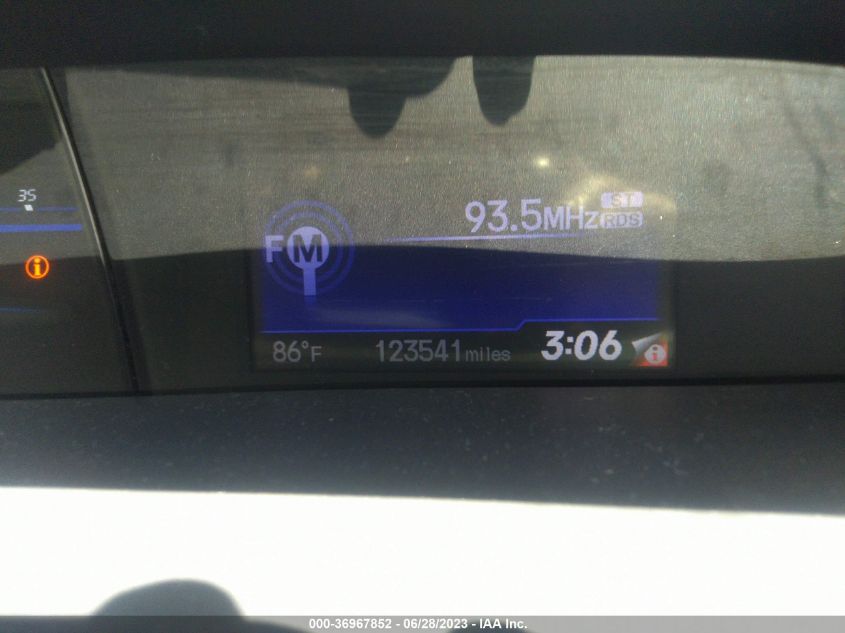 2015 HONDA CIVIC SEDAN SE - 2HGFB2F70FH551720