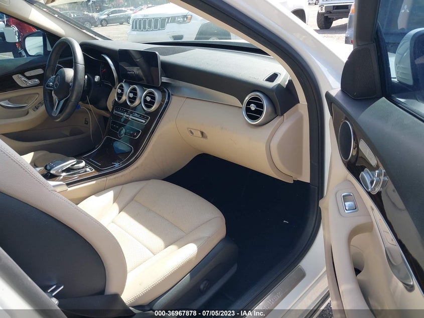 VIN 55SWF8DB5KU315964 2019 MERCEDES-BENZ C-CLASS C 300