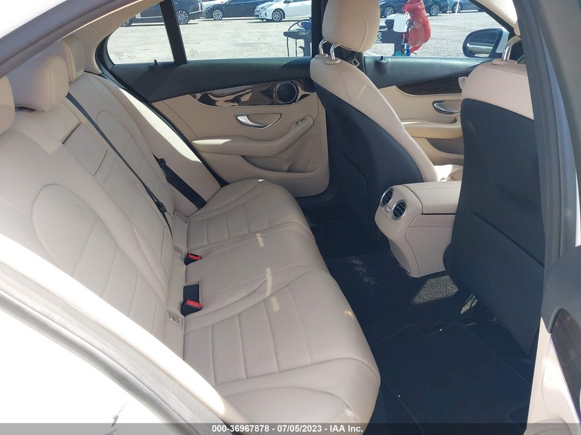 VIN 55SWF8DB5KU315964 2019 MERCEDES-BENZ C-CLASS C 300