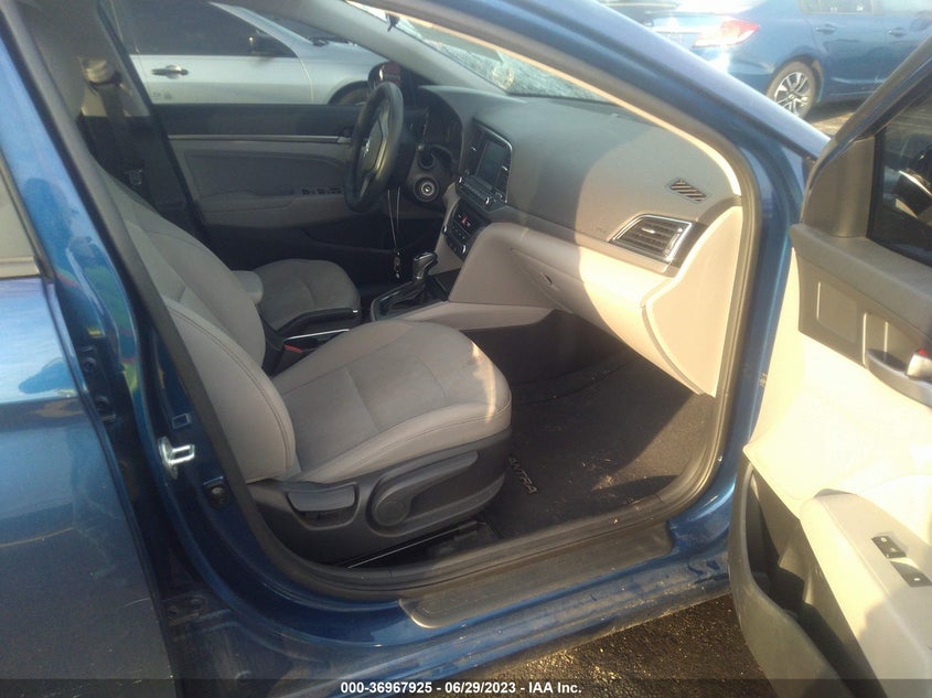 VIN 5NPD84LF4HH139984 2017 HYUNDAI ELANTRA SE/VALUE/LIMITED