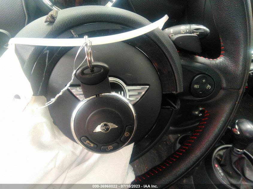 2016 MINI COOPER COUNTRYMAN S - WMWZC5C52GWU00987