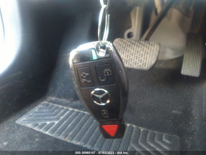 2015 MERCEDES-BENZ GLA-CLASS GLA 250 WDCTG4GBXFJ128878