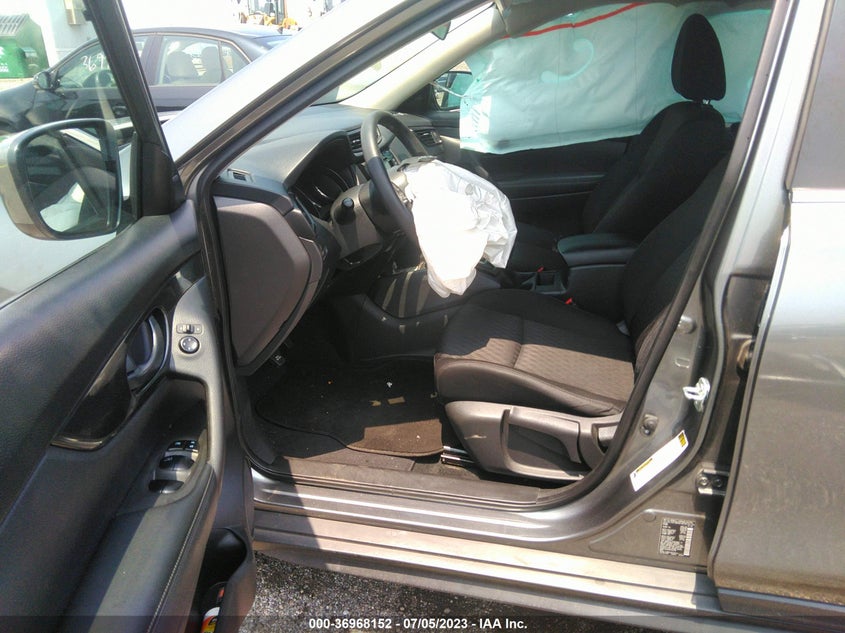 VIN KNMAT2MV8KP511799 2019 NISSAN ROGUE S