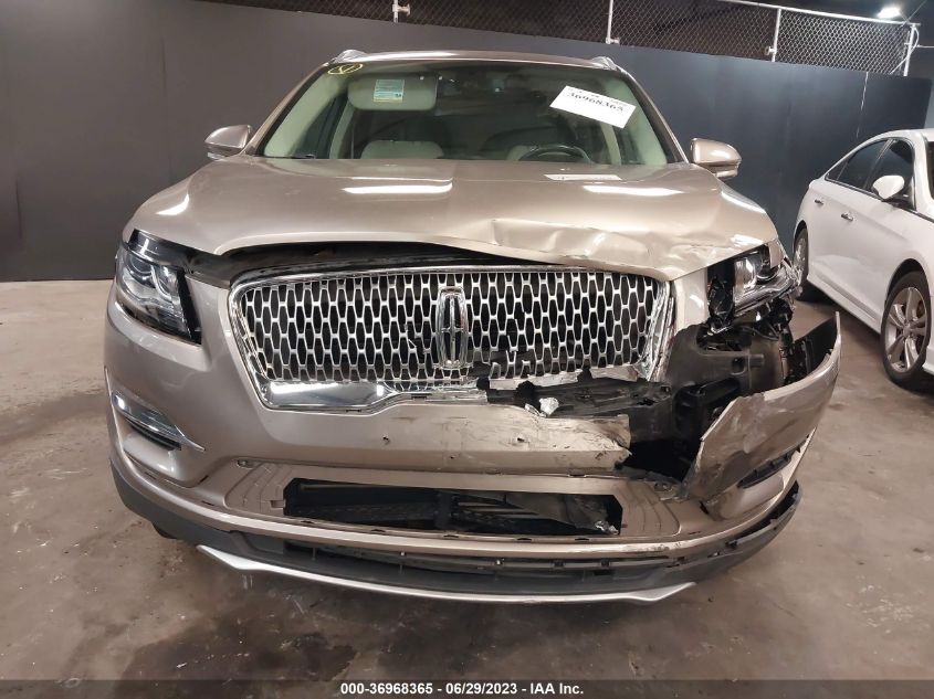 2019 LINCOLN MKC RESERVE - 5LMCJ3D97KUL03382