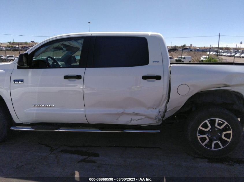 2017 TOYOTA TUNDRA 4WD SR5/TRD PRO - 5TFDW5F18HX590089