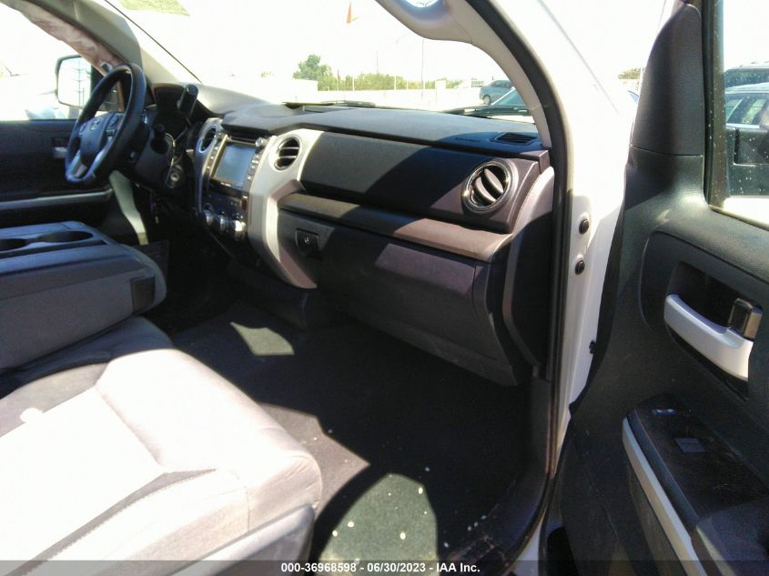 2017 TOYOTA TUNDRA 4WD SR5/TRD PRO - 5TFDW5F18HX590089