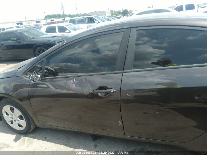 2017 KIA FORTE LX - 3KPFK4A79HE103668