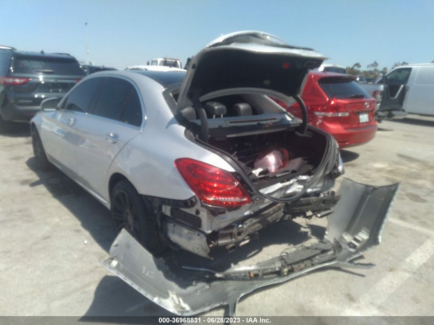 2015 MERCEDES-BENZ C-CLASS C 300 - 55SWF4KB4FU000705