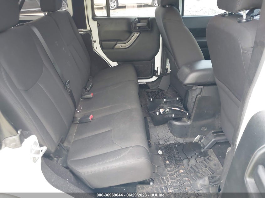 VIN 1C4BJWDG3HL684715 2017 JEEP WRANGLER UNLIMITED SPORT