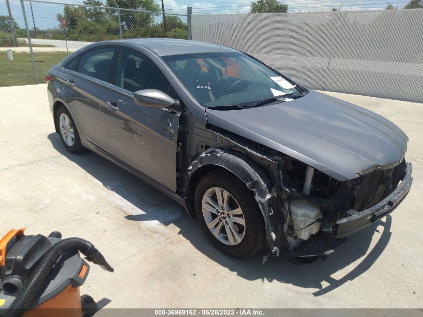 2013 HYUNDAI SONATA GLS - 5NPEB4AC3DH790628