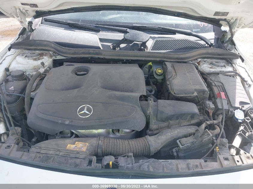 2017 MERCEDES-BENZ GLA GLA 250 - WDCTG4GB3HJ335678