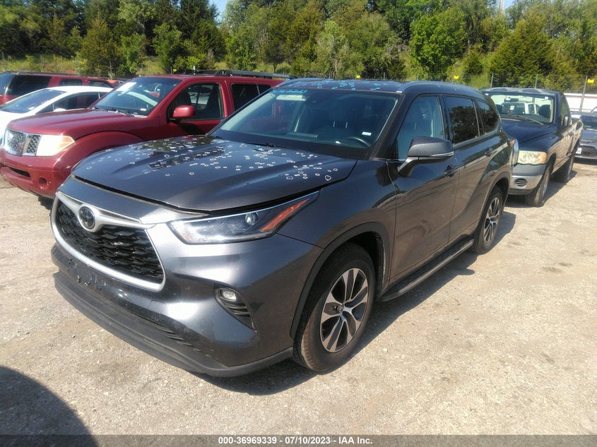 VIN 5TDGZRAH4MS066079 2021 TOYOTA HIGHLANDER XLE