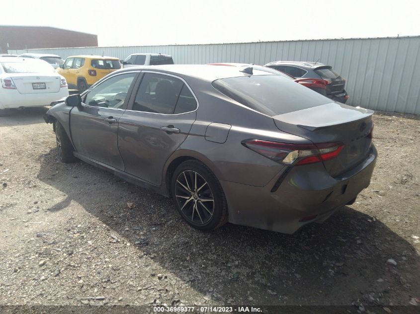 2021 TOYOTA CAMRY SE - 4T1G11AK7MU526203