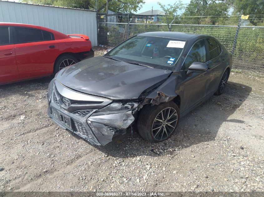 2021 TOYOTA CAMRY SE - 4T1G11AK7MU526203