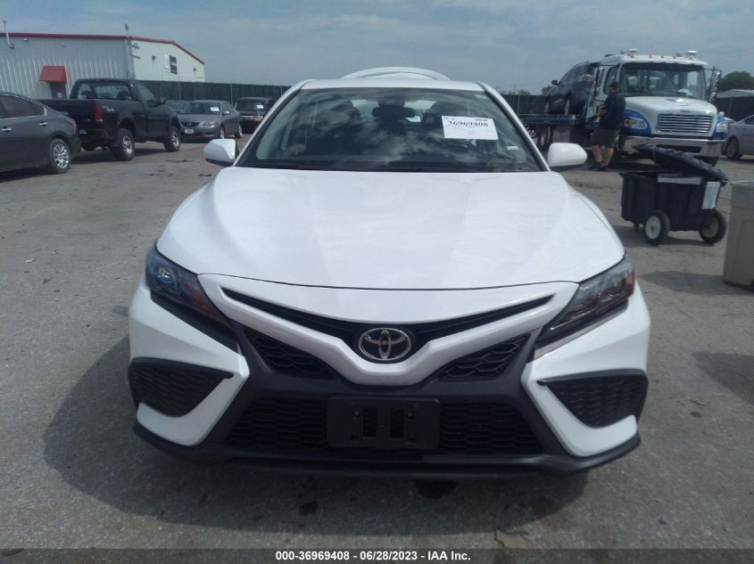 2021 TOYOTA CAMRY SE - 4T1G11AK4MU587573
