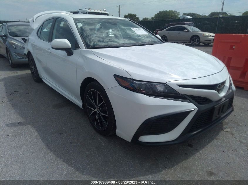2021 TOYOTA CAMRY SE - 4T1G11AK4MU587573