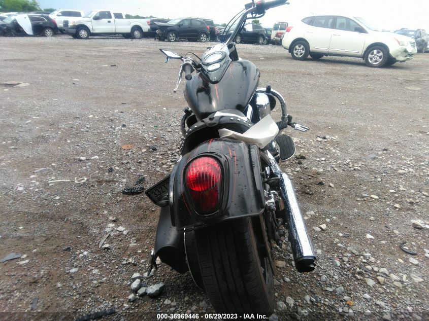 2004 KAWASAKI VULCAN 2000 - JKBVNMA174A004512