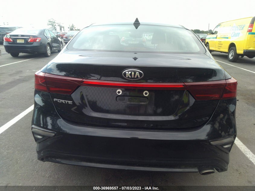 VIN 3KPF24ADXKE021803 2019 KIA FORTE LXS