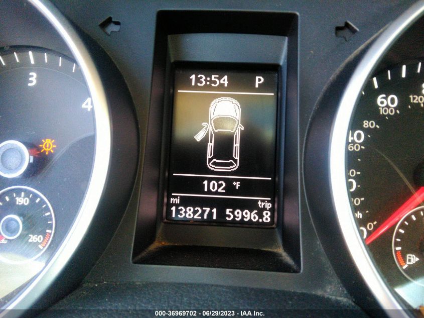 2014 VOLKSWAGEN JETTA SPORTWAGEN 2.0L TDI - 3VWPL7AJ7EM615457