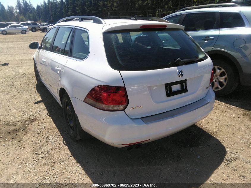 2014 VOLKSWAGEN JETTA SPORTWAGEN 2.0L TDI - 3VWPL7AJ7EM615457