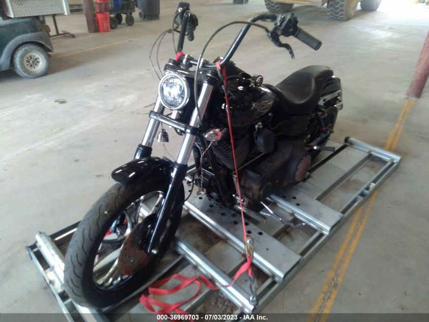 2006 HARLEY-DAVIDSON FXDBI 1HD1GX1126K335160