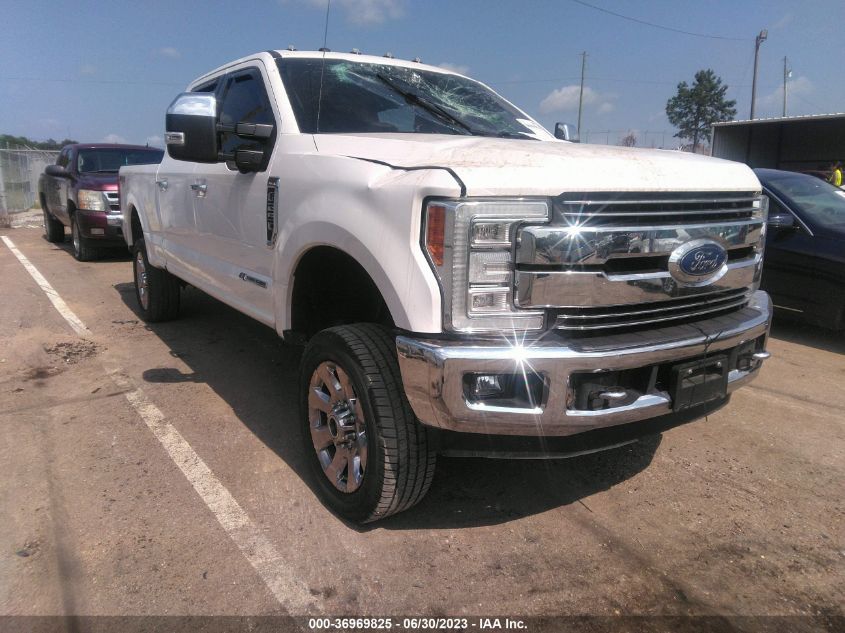 2017 FORD SUPER DUTY F-250 SRW LARIAT/PLATINUM - 1FT7W2BT6HEB51276