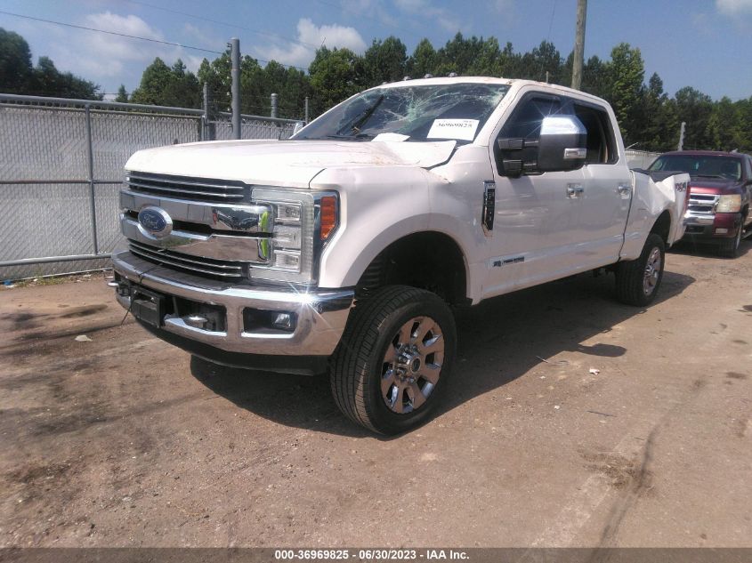 2017 FORD SUPER DUTY F-250 SRW LARIAT/PLATINUM - 1FT7W2BT6HEB51276
