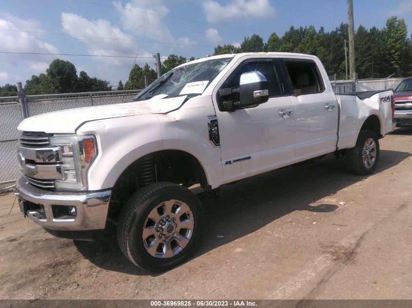 2017 FORD SUPER DUTY F-250 SRW LARIAT/PLATINUM - 1FT7W2BT6HEB51276
