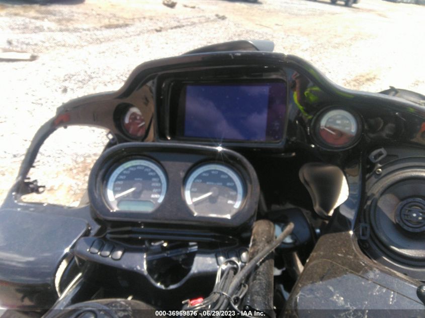 2020 HARLEY-DAVIDSON FLTRK 1HD1KZF10LB622608