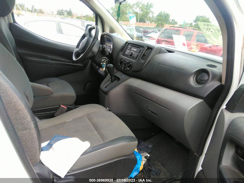 2015 NISSAN NV200 S - 3N6CM0KN5FK729622