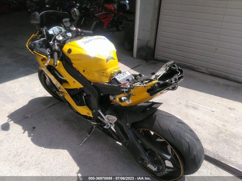 2008 YAMAHA YZFR6 JYARJ16E98A008595