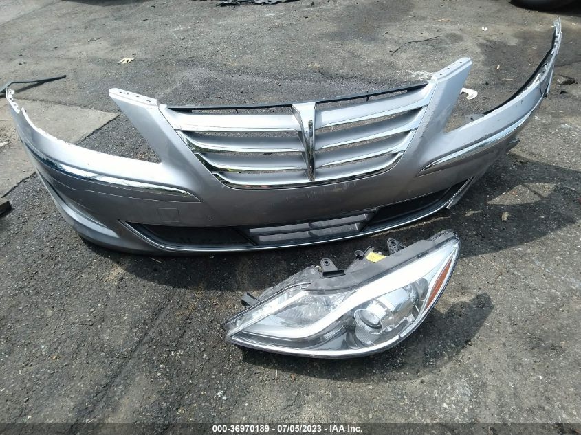 2013 HYUNDAI GENESIS 3.8L - KMHGC4DD1DU233860