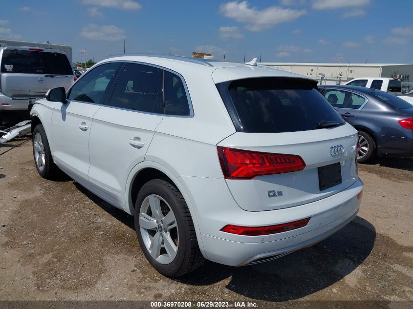 WA1BNAFY8K2094000 2019 AUDI Q5, photo no. 3