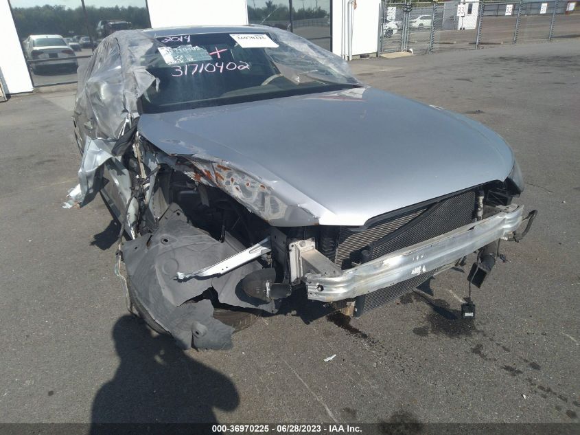 2014 AUDI A4 PREMIUM - WAUAFAFL4EN000424