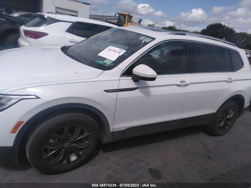 2022 VOLKSWAGEN TIGUAN SE - 3VV3B7AX5NM074581