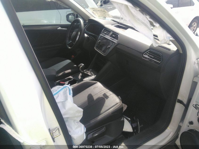2022 VOLKSWAGEN TIGUAN SE - 3VV3B7AX5NM074581