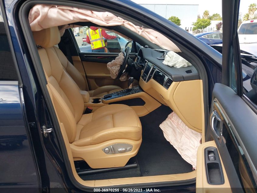 2017 PORSCHE MACAN - WP1AA2A53HLB83118