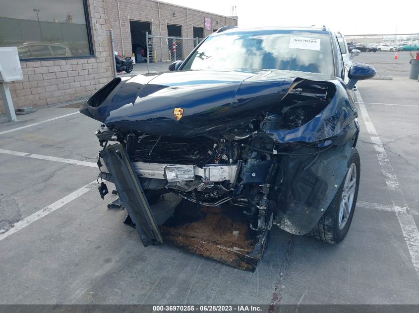 2017 PORSCHE MACAN - WP1AA2A53HLB83118
