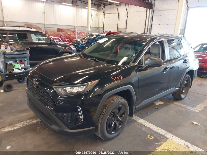 VIN 2T3H1RFV8LC049925 2020 TOYOTA RAV4 LE
